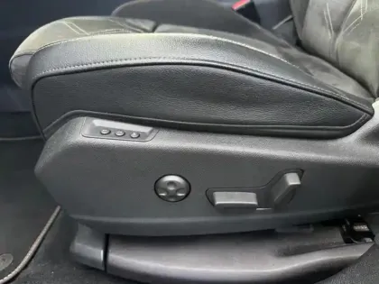 Photo 14 DS DS 7 Gén. I Ph1 NG Performance Line + 5