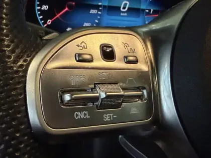 Photo 17 Mercedes GLB 200 d AMG Line