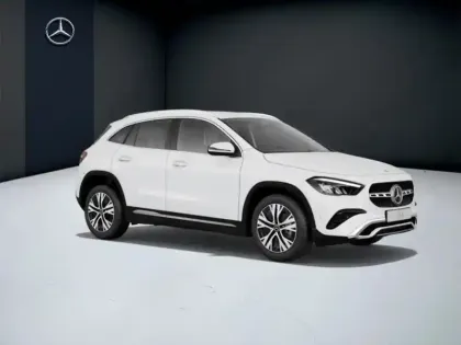 Photo 12 Mercedes GLA 180 Progressive Line