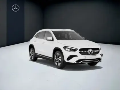 Photo 6 Mercedes GLA 180 Progressive Line