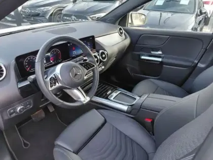 Photo 41 Mercedes GLA Gén. II (H247) Ph2 Progressive Line 5