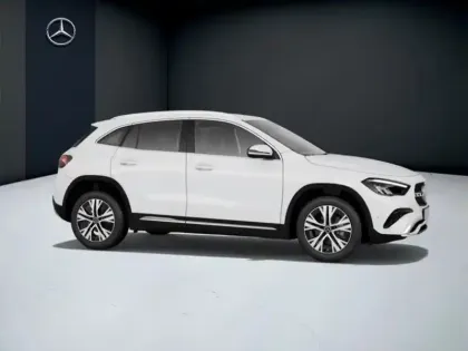 Photo 14 Mercedes GLA 180 Progressive Line