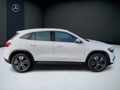 Photo 34 Mercedes GLA Gén. II (H247) Ph2 Progressive Line 5