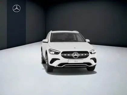 Photo 9 Mercedes GLA 180 Progressive Line