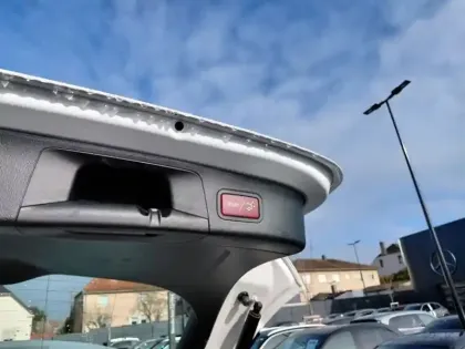 Photo 39 Mercedes GLA Gén. II (H247) Ph2 Progressive Line 5