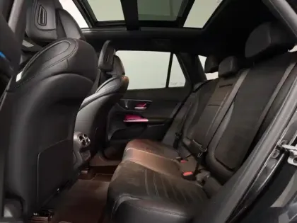 Photo 15 Mercedes Classe GLC GLC 300 e  Hybrid EQ 4MATIC AM