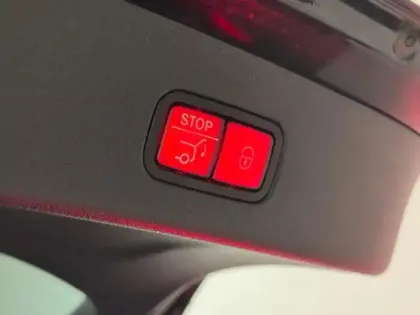 Photo 17 Mercedes Classe GLC GLC 300 e  Hybrid EQ 4MATIC AM