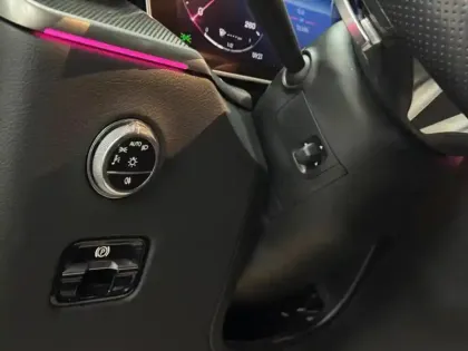 Photo 20 Mercedes Classe GLC Gén. II (X254) Ph1 AMG Line 5