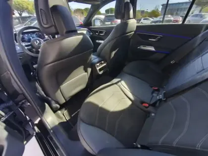 Photo 15 Mercedes Classe E  220 d AMG Line Berlin