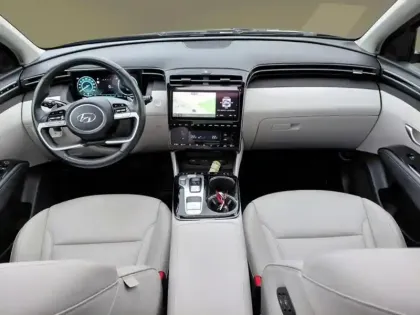 Photo 10 Hyundai Tucson 1.6 265 ch Executive Plug-In H