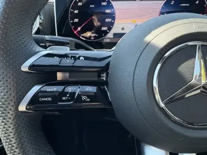 Photo 13 Mercedes Classe C Gén. V (W206) Ph1 AMG Line 4