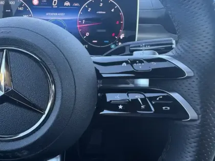 Photo 16 Mercedes Classe C  220 d Berline AMG Lin