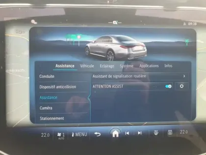 Photo 17 Mercedes Classe E  220 d AMG Line Berlin