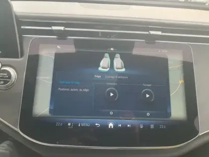 Photo 12 Mercedes Classe E  220 d AMG Line Berlin