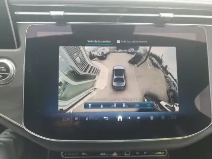 Photo 19 Mercedes Classe E  220 d AMG Line Berlin