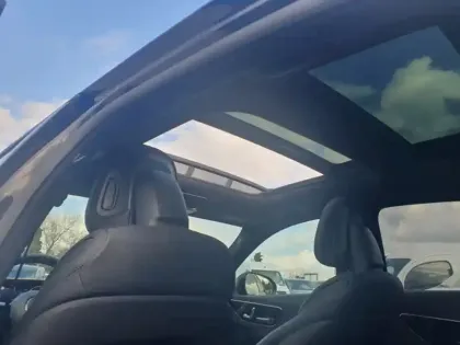 Photo 30 Mercedes Classe C Gén. V (W206) Ph1 AMG Line 4