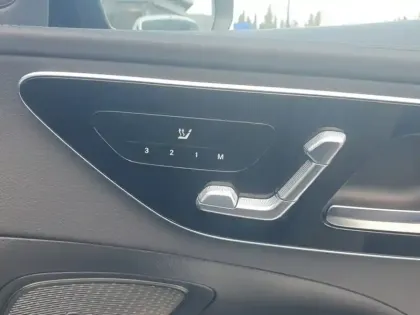 Photo 28 Mercedes Classe C Gén. V (W206) Ph1 AMG Line 4