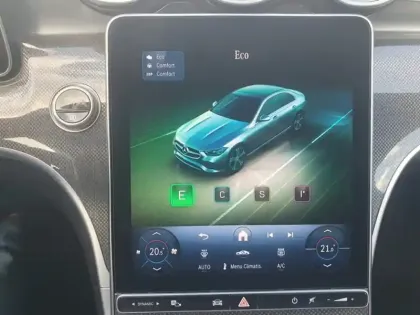 Photo 10 Mercedes Classe C  200 d Berline AMG Lin