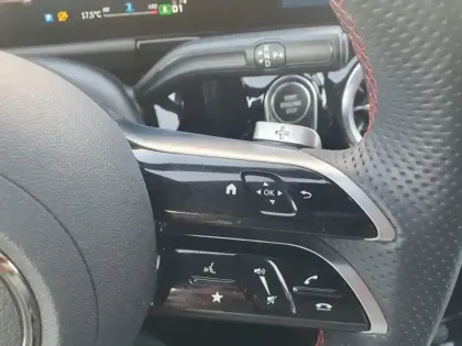 Photo 7 Mercedes GLA 200 d AMG Line