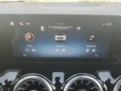 Photo 17 Mercedes GLA 200 d AMG Line