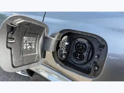 Photo 18 Mercedes GLE 350 de Hybrid EQ 4MATIC AMG Li