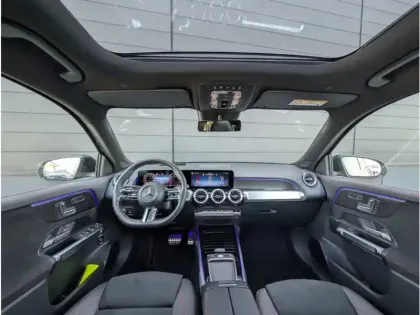 Photo 10 Mercedes GLB 200 d 