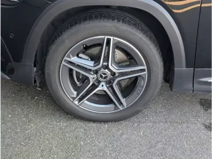 Photo 8 Mercedes GLB 200 d 