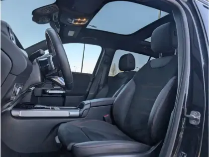 Photo 16 Mercedes GLB 200 d 