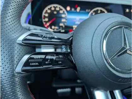 Photo 12 Mercedes GLB 200 d 