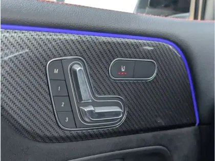 Photo 14 Mercedes GLB 200 d 