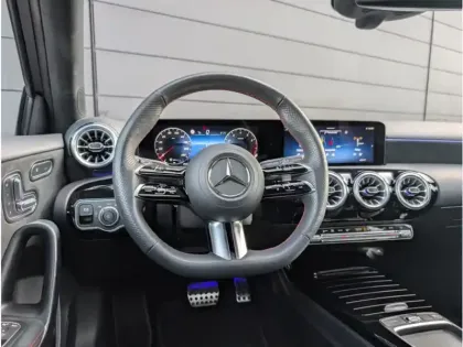 Photo 11 Mercedes Classe A 200 