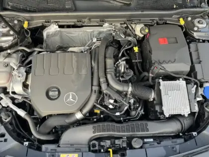 Photo 5 Mercedes Classe A 200 AMG Line