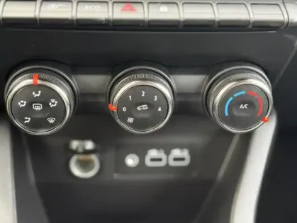 Photo 20 Renault Clio V Evolution Blue dCi 100 -24