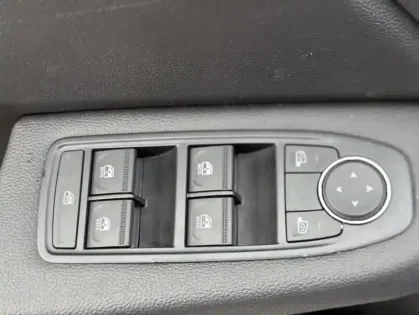 Photo 36 Renault Clio V Evolution Blue dCi 100 -24