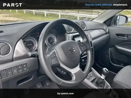 Photo 6 Suzuki Vitara 1.4 Boosterjet Hybrid 129ch Privilège Allgrip