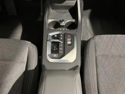 Photo 12 BMW Serie 1 Série 1 120dA 163ch M Sport Design DKG7