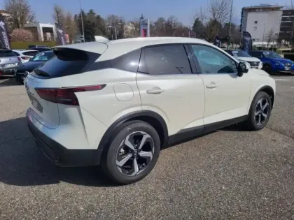 Photo 16 Nissan Qashqai  1.3 Mild Hybrid 158ch Tekna 4x4 Xtronic 2022