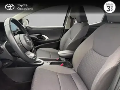 Photo 10 Toyota Yaris  116h Dynamic 5p MY22