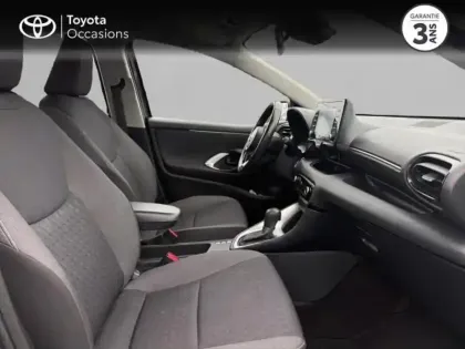 Photo 5 Toyota Yaris  116h Dynamic 5p MY22