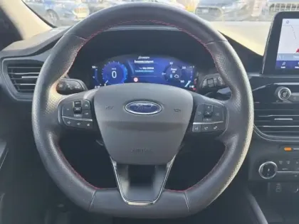 Photo 14 Ford Kuga  2.5 Duratec 190ch FHEV E85 ST-Line BVA