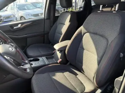 Photo 9 Ford Kuga  2.5 Duratec 190ch FHEV E85 ST-Line BVA