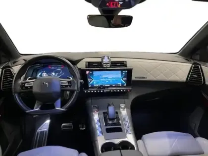 Photo 9 DS DS 7  Crossback E-TENSE 225ch Ligne Noire