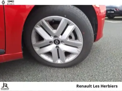 Photo 7 Renault Clio  1.5 Blue dCi 100ch Evolution - 24