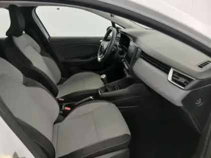 Photo 13 Renault Clio Gén. V (BJA) Ph2 Evolution 5