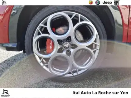 Photo 9 Alfa Romeo Tonale  1.3 PHEV 280ch Veloce AT6 e-Q4