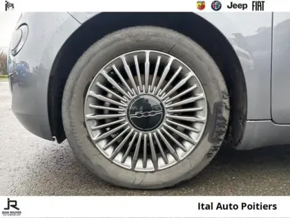 Photo 10 Fiat 500  e 118ch Icône