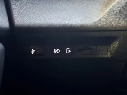 Photo 13 Peugeot 308  Plug-In Hybrid 180ch Allure e-EAT8