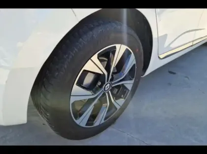 Photo 12 Renault Clio  1.6 E-Tech 145ch full hybrid Evolution