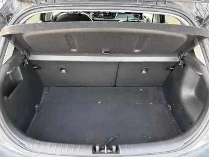 Photo 13 Kia Rio  1.0 T-GDI 100ch MHEV GT-Line iBVM6