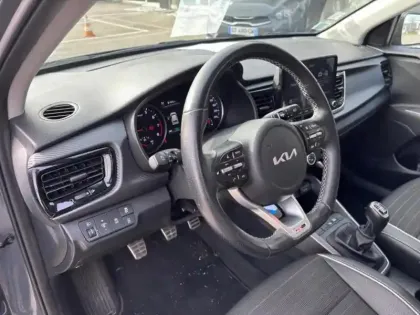 Photo 8 Kia Rio  1.0 T-GDI 100ch MHEV GT-Line iBVM6